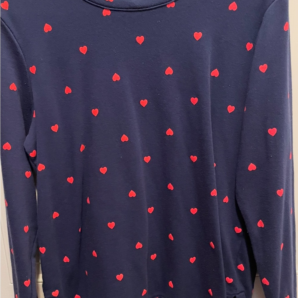 EUC CROFT & BARROW valentines Heart Print Tops M - Picture 3 of 9